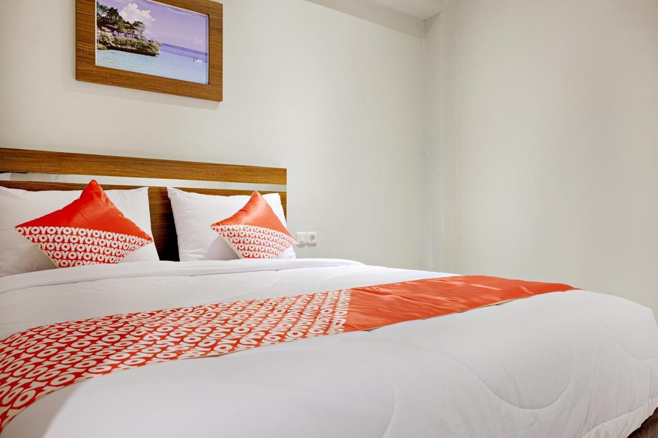 Super Oyo 2756 Anata Hotel Макасар Екстериор снимка
